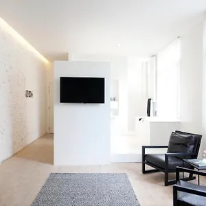 Couette-café Maison Nationale Flats&suites, Anvers